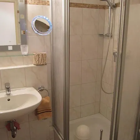 Ferienwohnung Schlosser 아파트 킬